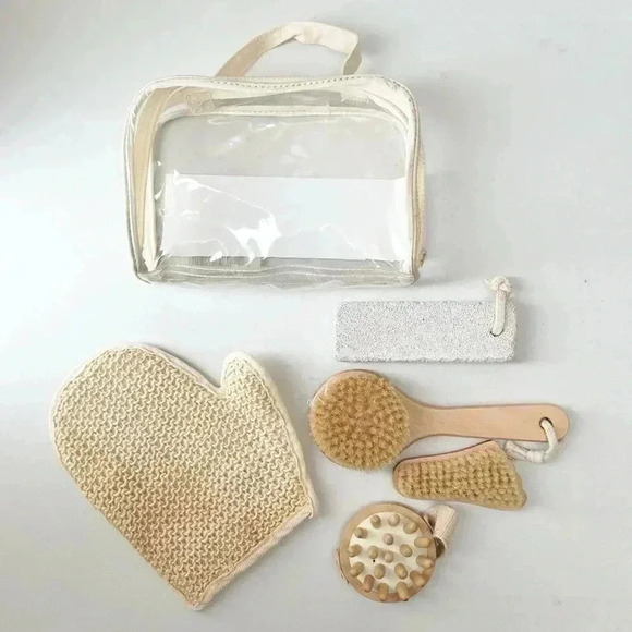 Wood & Winston Massage Bath Loofah Spa Gift Set - Picture 4 of 8